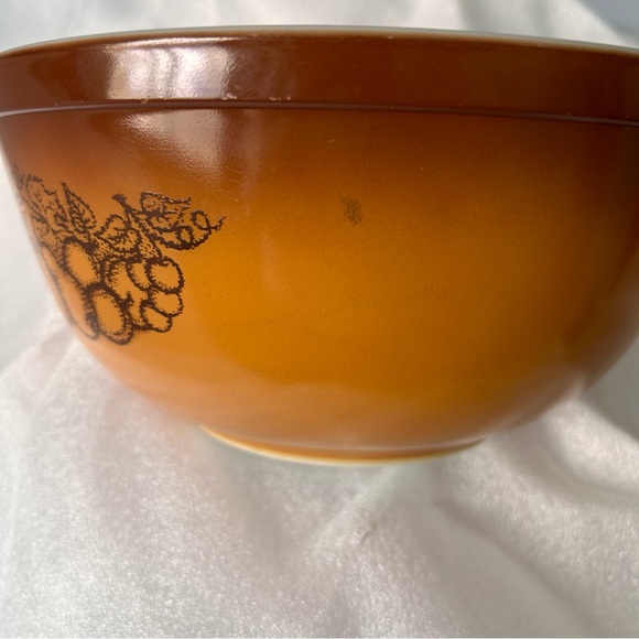 Pyrex Old Orchard mixing bowl 403 - Picture 2 of 6